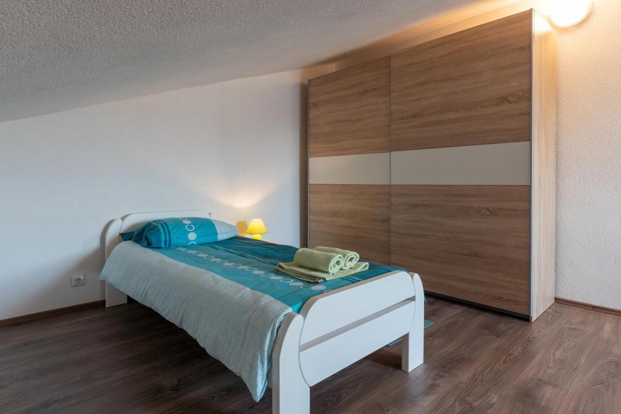 Apartments Oliva Porec Exterior photo